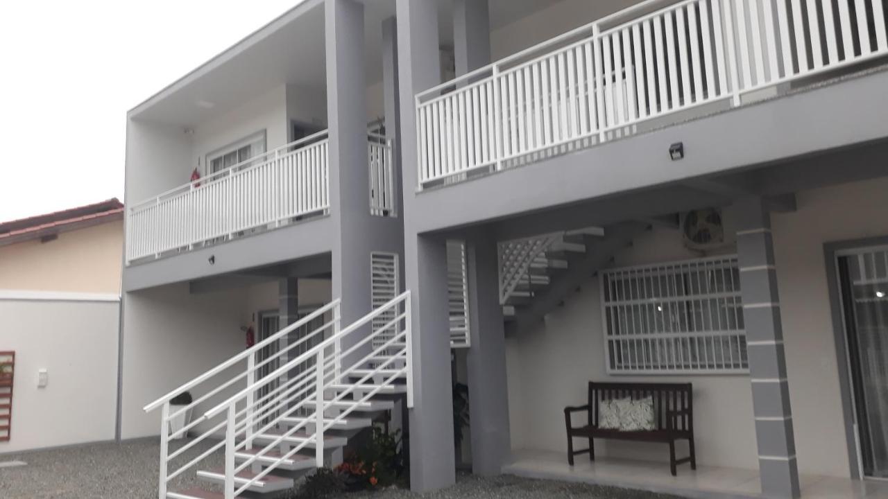 Apart Zss Penha  Luaran gambar